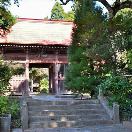 Toyoko Inn Imba Nihon-Idai Ekimae Inzai Buitenkant foto